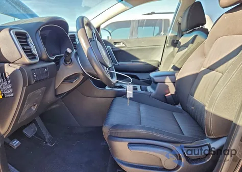 2017 Kia Sportage Lx z USA, uszkodzony, nr VIN KNDPM3AC2H7238593